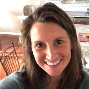 Meet your Posher, Gina